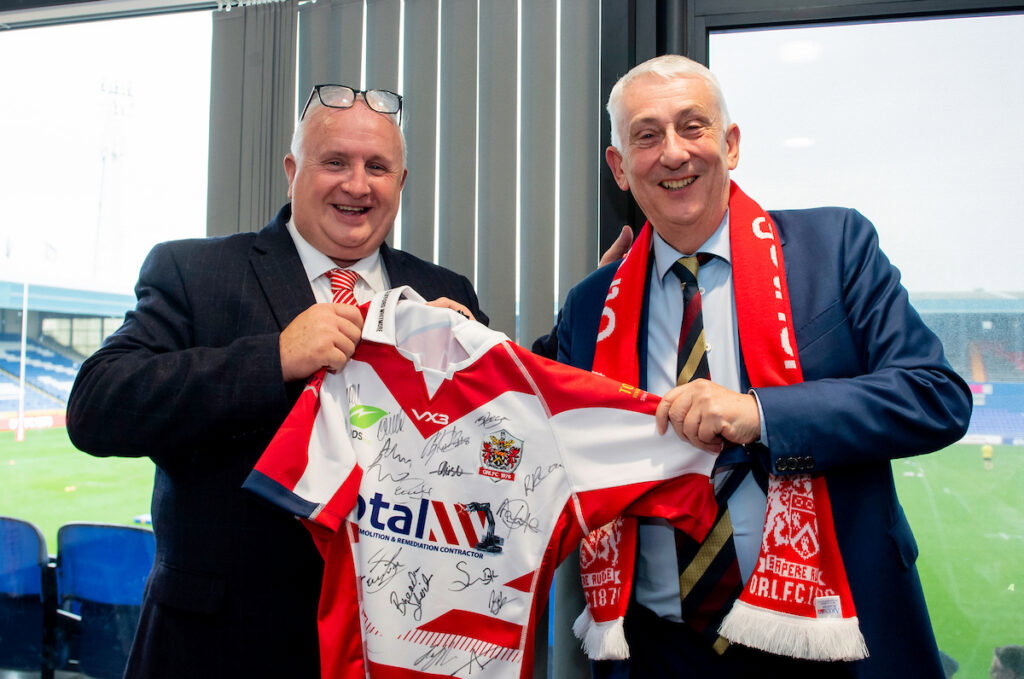Championship Club Oldham Rlfc’s Chairman Stands Down from Role Due to Ill Health