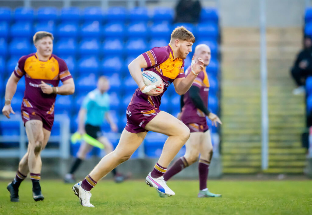 Huddersfield Giants Man Cops Three-match Ban as Leeds Rhinos Forward Also Charged