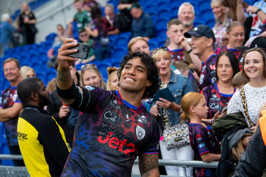 Leigh Leopards to Welcome Back Trio as Boss Reveals Potential Loan Move for Forward
