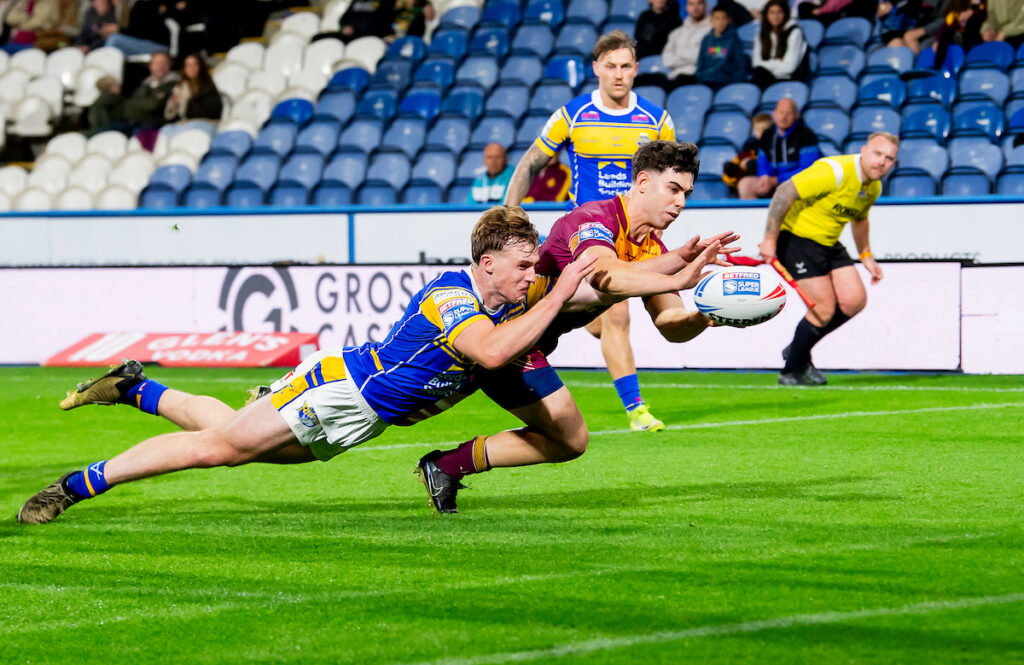 Daryl Powell Continues Squad Revamp as Wakefield Trinity Confirm Capture of Leeds Youngster