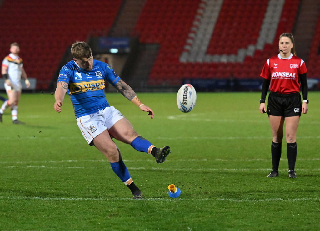 Championship Play-offs: Star Smashes All-time Rugby League Record Whilst Widnes Vikings Win Thriller