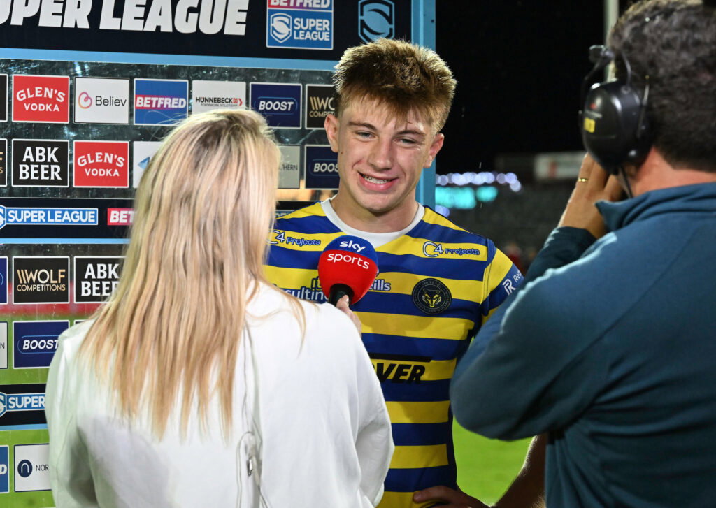 Warrington Wolves Make Big Spine Calls as Hull KR Confirm 16 Changes