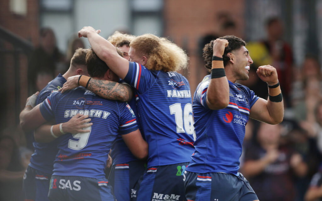 Home Play-off Locked in, Instant Rematch, Card Drama, and More Leigh Leopards V Wakefield Trinity Talking Points