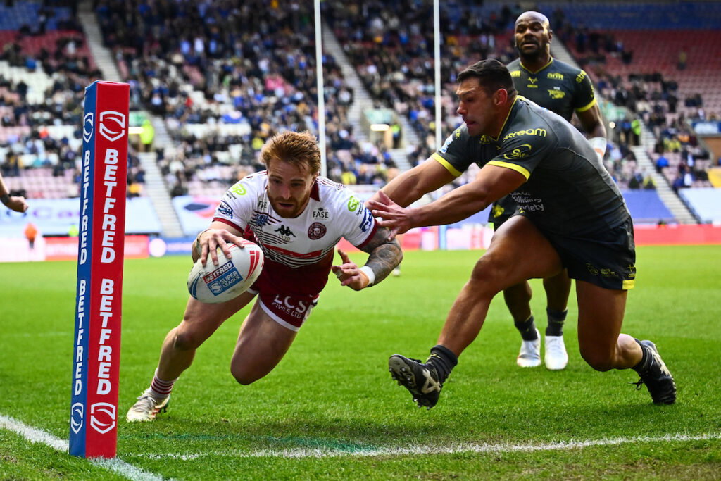 Super League Round 26 Predictions: Leeds-wigan Verdict in as Huddersfield Tipped to Shock Hull KR