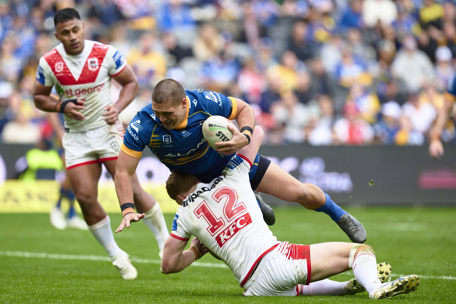 Sam Greig Leeds Rhinos announce fifth signing as NRL prop agrees deal - Serious ...